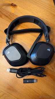 Corsair HS80 MAX Wireless - Stav nových, Bluetooth + 2.4GHz - 2