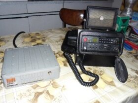 TESLA VO31 - VYSÍLAČKA RADIOSTANICE - VB SNB Policie
- 2