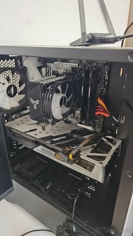 Herní pc i7 8700k - 2