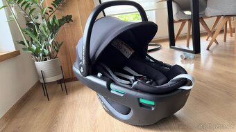 Autosedačka Maxi Cosi Coral 360 - 2