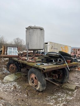 Traktorový vlek Rumun - 2