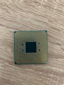 CPU AMD Ryzen 5 2600 - 2