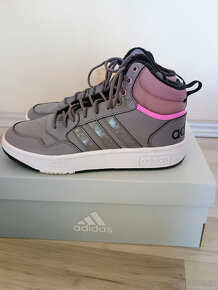 Dámské kotníkové tenisky Adidas Hoops 3.0 vel. 40 - 2