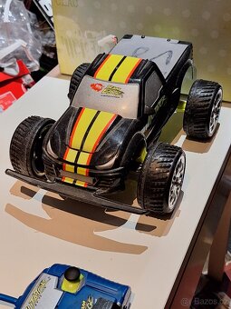 Auto na dálkové ovládání - 2