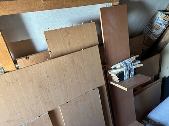 Dyha/lamino - puvodni zakazkove skrine a regaly - 2