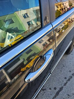 Chrysler 300C 5,7 HEMI V8 ADW Touring na ND nebo opravu - 2