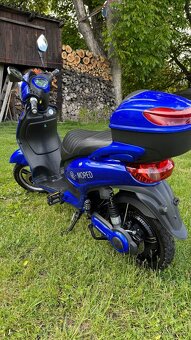 Elektrický skútr Racceway E-Moped - 2