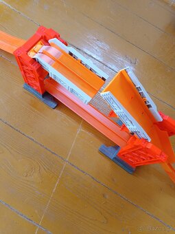 Hot wheels Truck builder padací most - 2