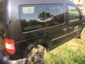 VW Caddy LIFE 1.9 TDI BLS BKC náhradní díly - 2
