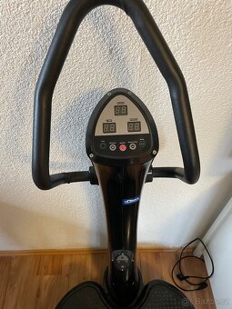 Posilovací vibrační deska fitness - 2