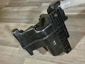 Nádobka ostřikovačů - 6V0955449A 6R0955453D - 2