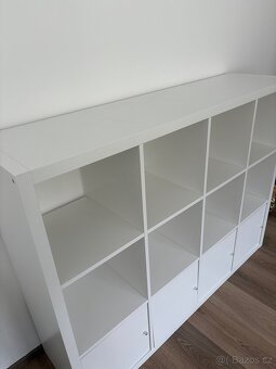 bílá komoda - 2