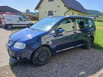 Volkswagen Touran 1.9 tdi 77kw DSG - 2