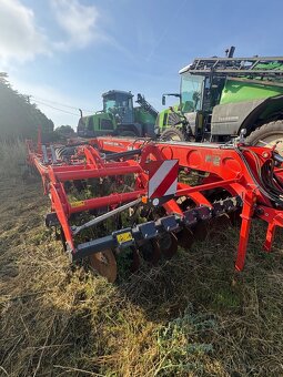 Kuhn Performer 4000 Top Stav - 2