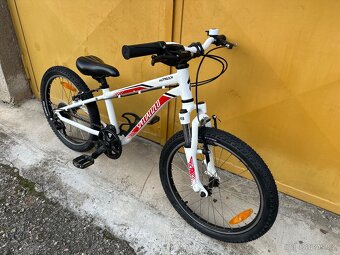 Specialized Hotrock 20 dětské kolo s páčkovým řazením - 2