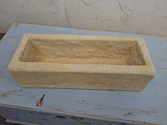 MÁLÉ PÍSKOVCOVÉ KORÝTKO - KVĚTINÁČ - 2