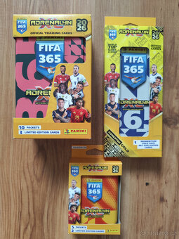 Fotbalové kartičky Adrenalyn - Fifa 365 2026 - plechovky - 2