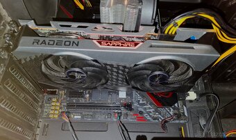 Sapphire NITRO+ Radeon RX 6600 XT 8GB - 2