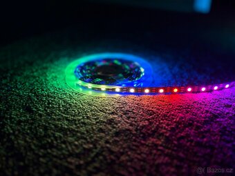 LED pásek 5m WS2812B RGB + IC – USB, adresovatelný - 2