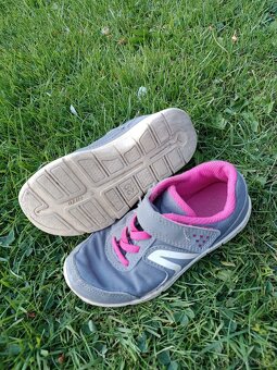 Dětské sportovní boty 29 - 2