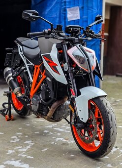 KTM 1290 SUPER DUKE R - 2