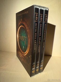 Dvoudisková edice Hobit – trilogie (DVD) + karty postav - 2