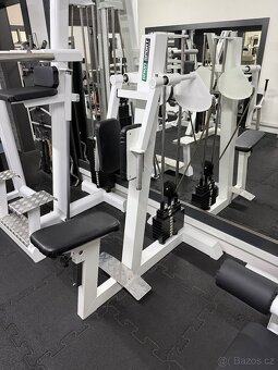 Posilovaci stroj - 2