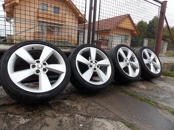 Letní sada ALU KOL 215/40 R17 DUNLOP 5X100 ŠKODA, AUDI, VW - 2