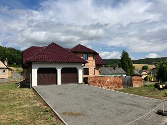 Prodej rodinného domu 229 m², pozemek 1299 m² Vranová Lhota - 2