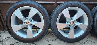 Originál alu Škoda Octavia 3 5x112 225/50 R17 - 5mm - 2