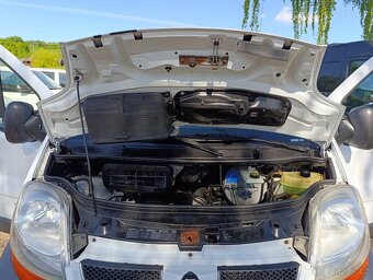 Renault Trafic 1.9 DCi 6míst 74kw 2x b.dveře - 2