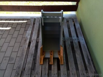 lžíce lopata na bagr - 2