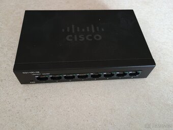 Switch CISCO 8 Port Gigabit SG110D-08 - 2