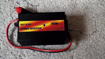 Invertor 12V/230V, 200W, USB do auta - 2