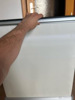 Rolety R-lite do střešních oken Velux - 2