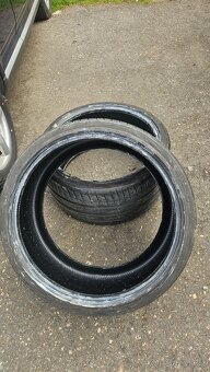 335/25R22 - 2