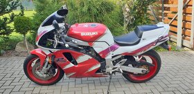 SUZUKI GSX-R 750W - 2