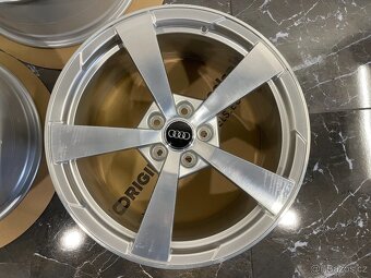 original r19 5x112 et52 8S0601025AQ audi tt tts 8 - 2