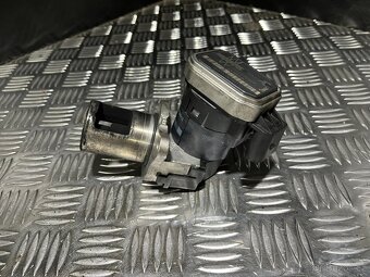 //EGR ventil Mercedes 2.2/2.7/3.0CDi// - 2