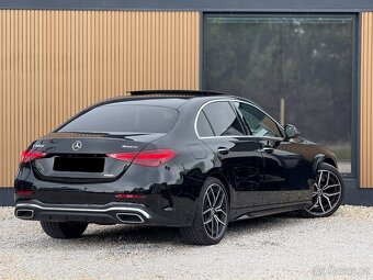 Mercedes-Benz C 300 d 4Matic AMG Plna vybava,Masáž,Pano,Bur. - 2