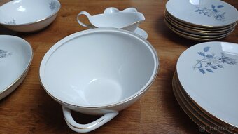 Porcelánový jídelní servis - 2