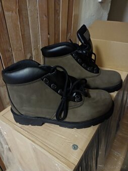 Pracovní farmářky - 2