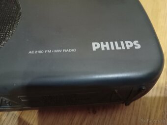Prodam radio philips 2100 - 2