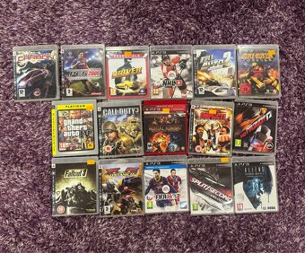 PS3 s příslušenstvím + hry - 2