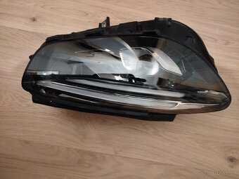 Mercedes Benz B Klassa W247 světlo - 2