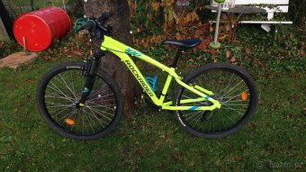 Zánovní Horské kolo Rockrider ST 100 můžu POSLAT s lehkým AL - 2