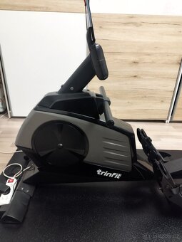 VESLOVACÍ TRENAŽÉR TRINFIT Remo R600i - 2