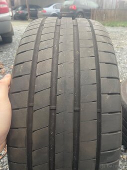 Pneu Goodyear 205/40 R17 - 2