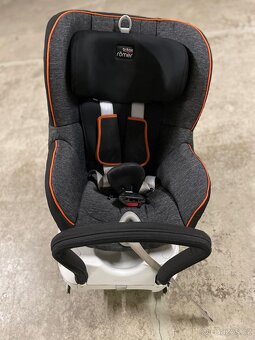 Autosedačka Britax Römer Dualfix i-Size - 2