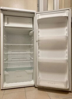 Lednice s mrazákem Zanussi - 2
